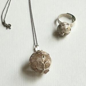 Vintage 1960s Sterling Silver Filigree Orb Necklace & Adjustable Ring Set